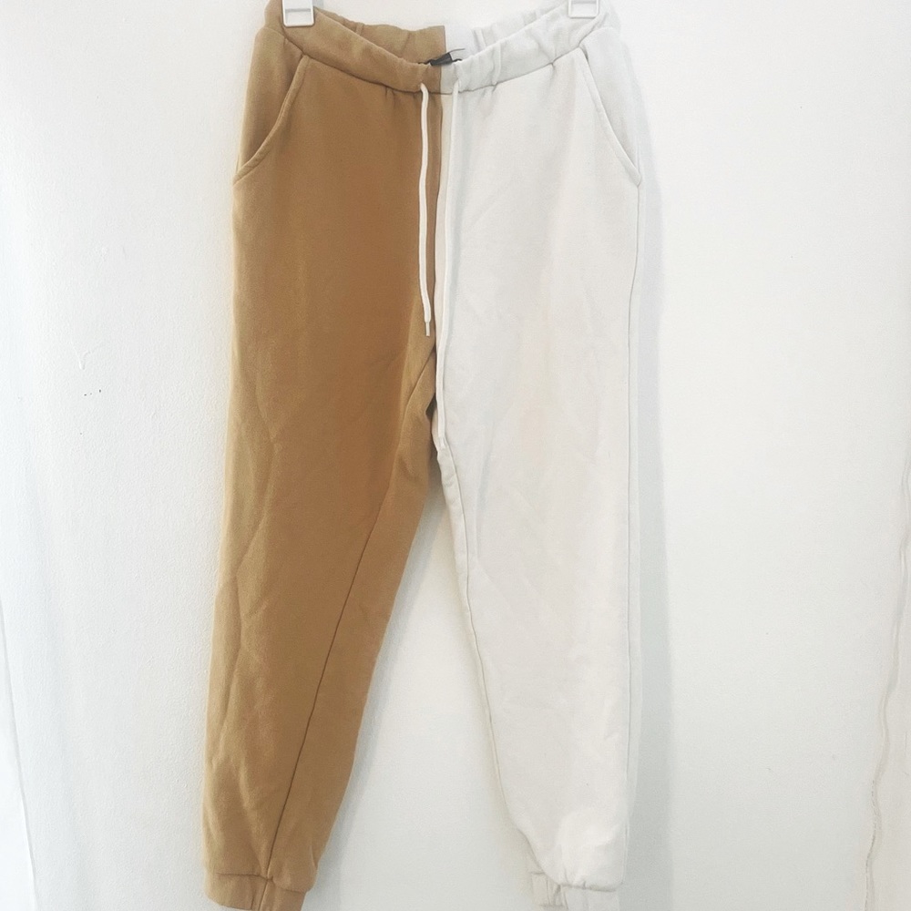 Forever 21 color block sweatpants size small